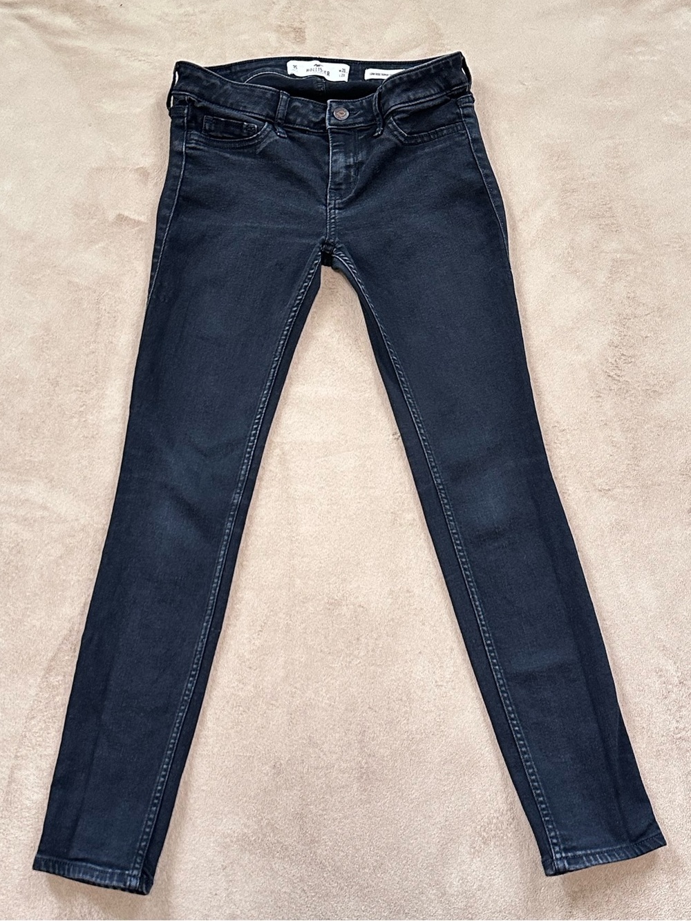 Hollister low rise super skinny jeans size 3S